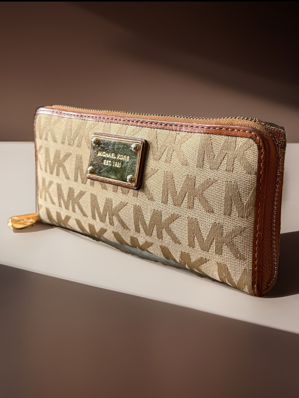 🤎 Michael Kors MK Monogram Continental Zip Wallet